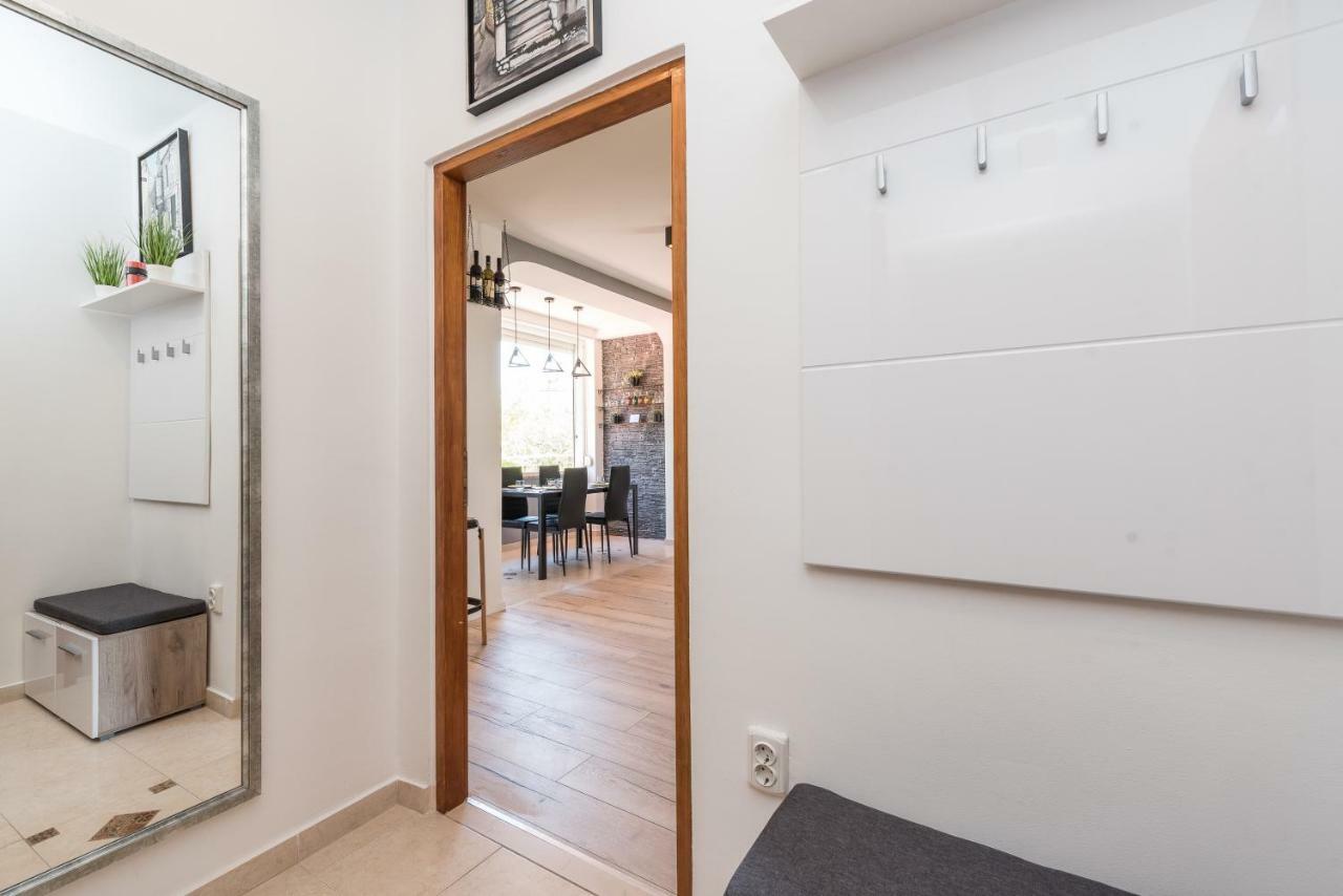 Portos Apartment Zára Kültér fotó