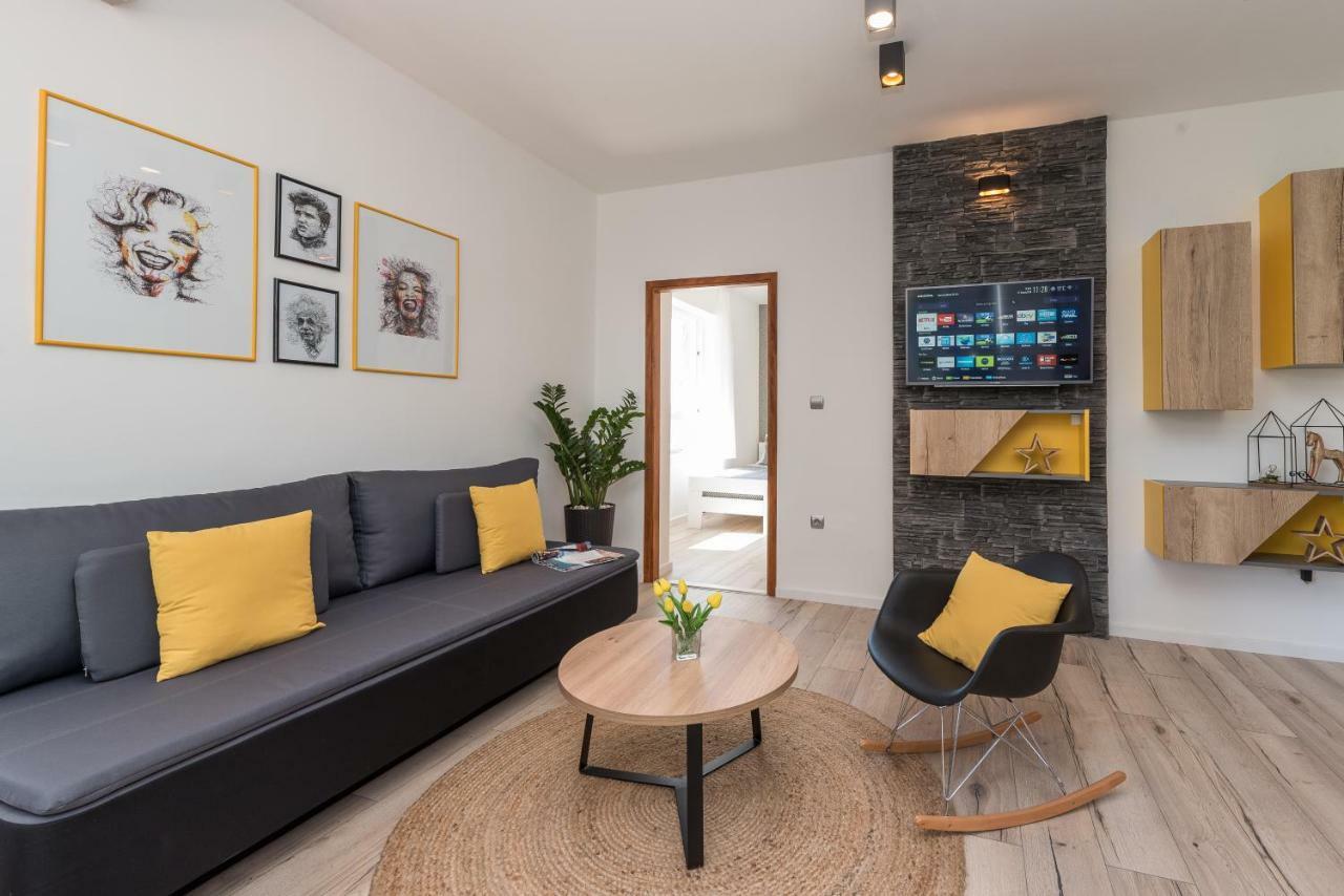 Portos Apartment Zára Kültér fotó