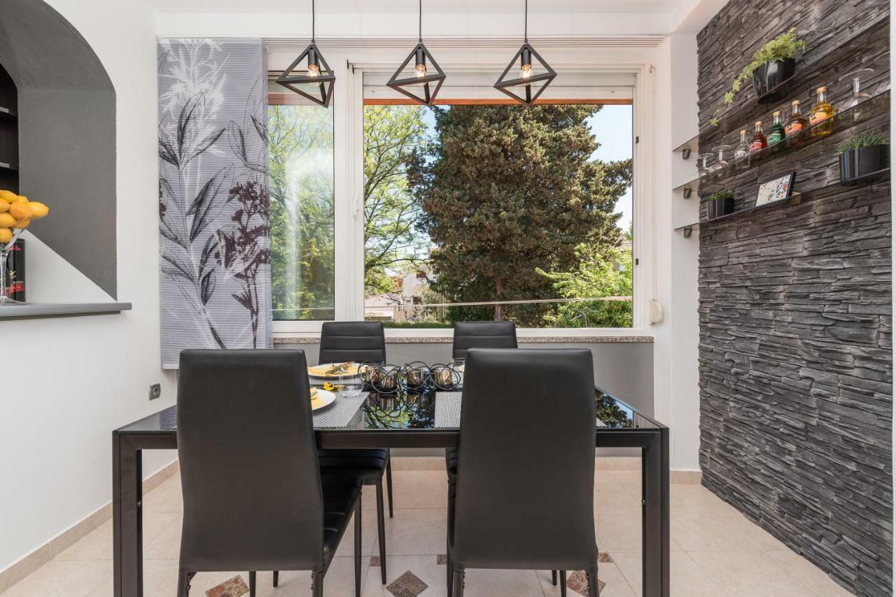 Portos Apartment Zára Kültér fotó