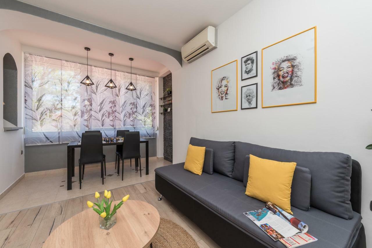 Portos Apartment Zára Kültér fotó